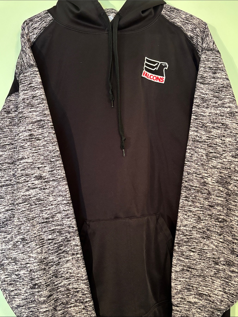 Falcons Black & Gray Hooded Pullover men’s size large